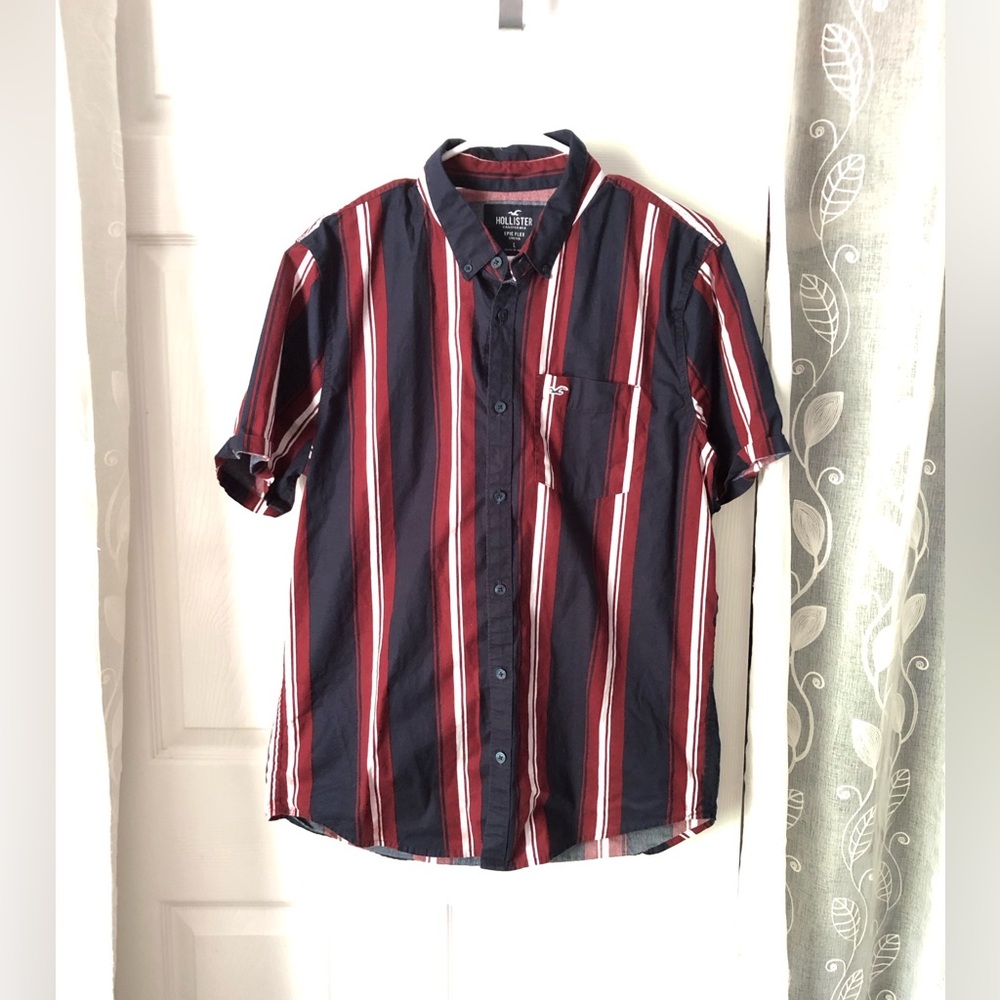 Hollister Men's Striped Button-Up Shirt size L epic flex stretch small stain